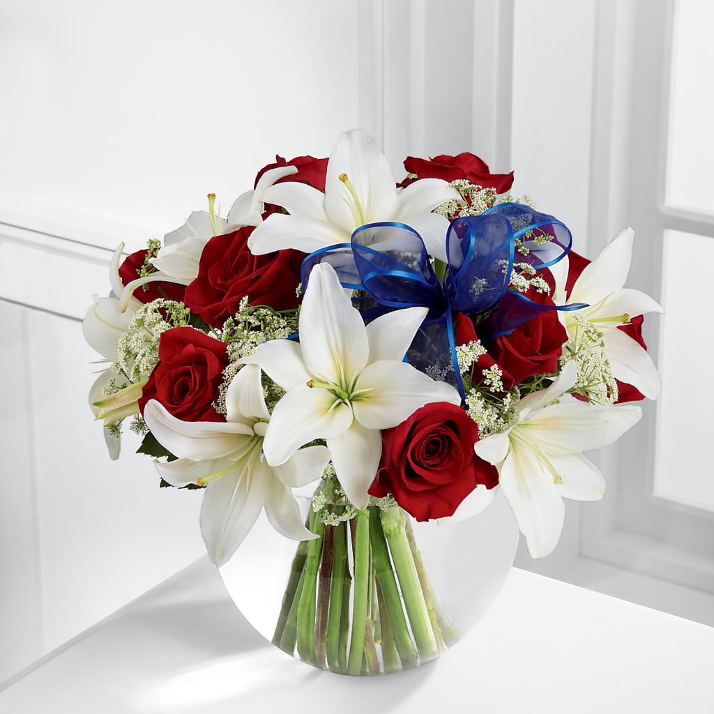 Independence Bouquet – Minish And Potts Llc, Crestwood KY