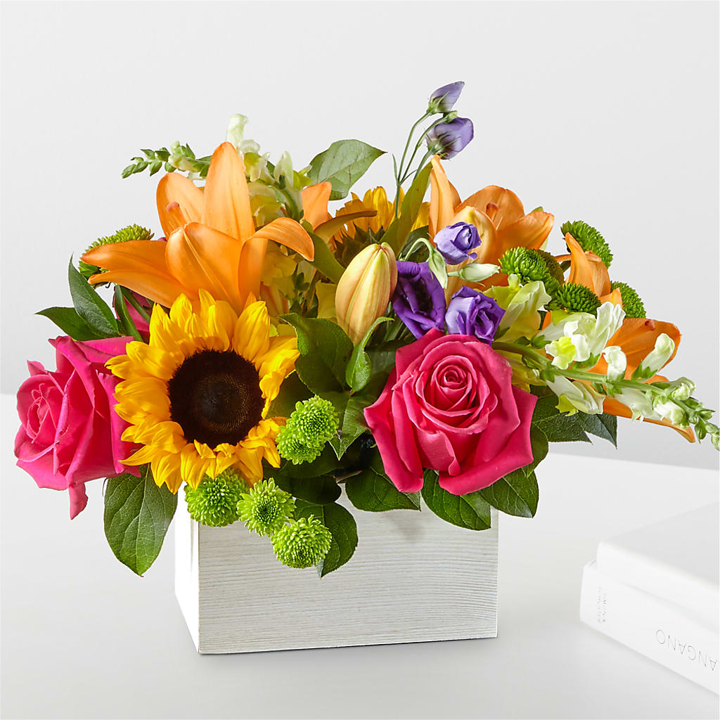 Best Day Box Bouquet – Minish And Potts Llc, Crestwood KY