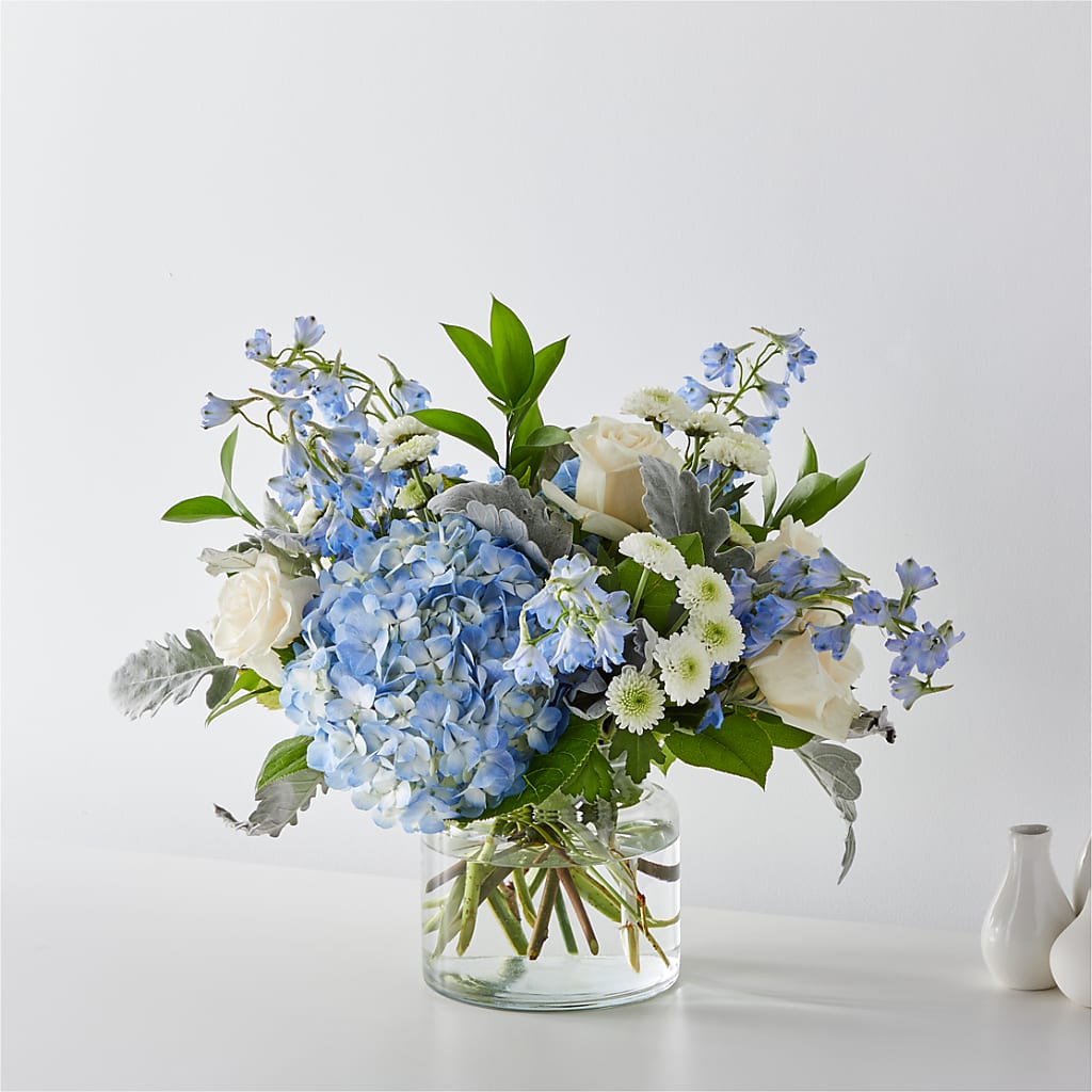 Coastal Blossom Bouquet – Minish And Potts Llc, Crestwood KY