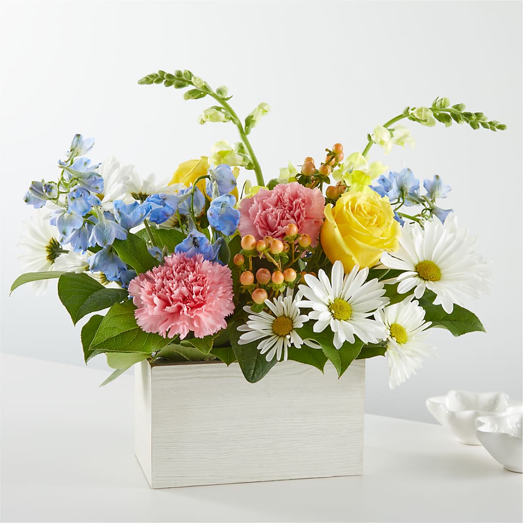 Sun Salutation Box Bouquet – Minish And Potts Llc, Crestwood KY