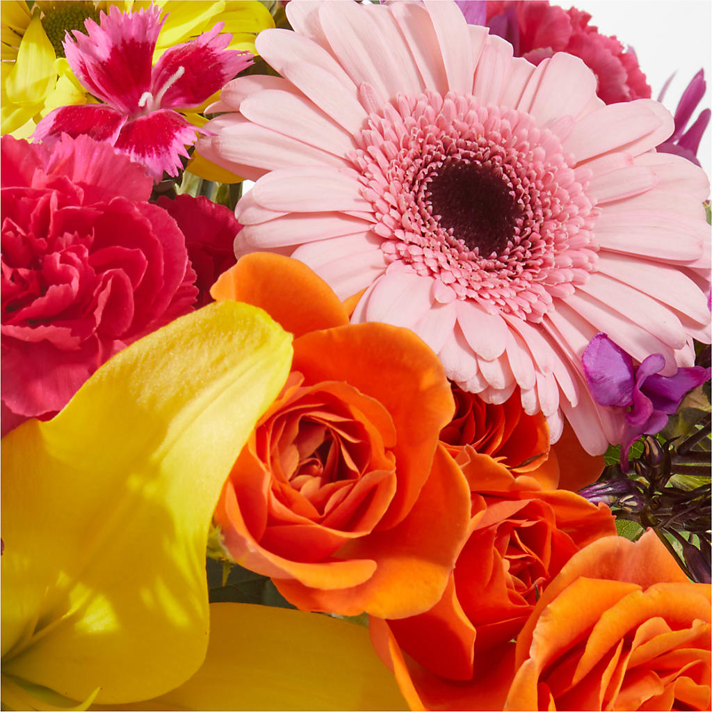You're Invited - A Florist Original – Minish And Potts Llc, Crestwood KY
