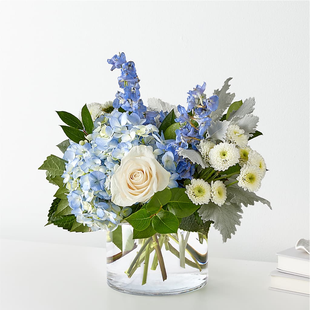 Clear Skies Bouquet – Minish And Potts Llc, Crestwood KY