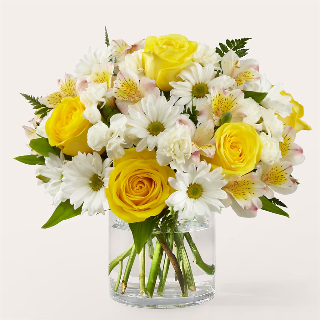 Gleeful Bouquet – Minish And Potts Llc, Crestwood KY