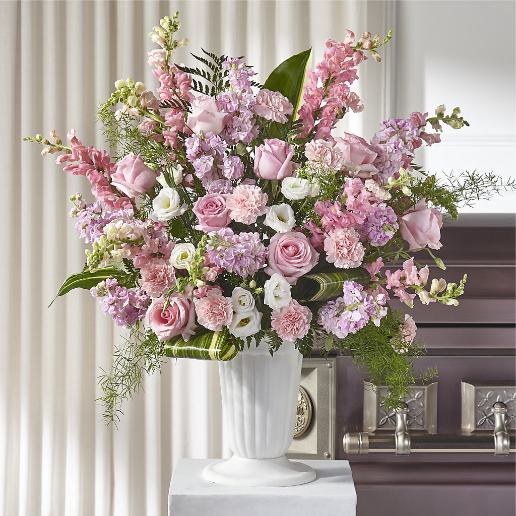 Divine Comfort Arrangement – Minish And Potts Llc, Crestwood KY