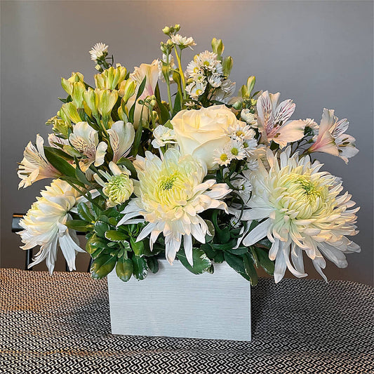 Eternal Affection Arrangement – Minish And Potts Llc, Crestwood KY