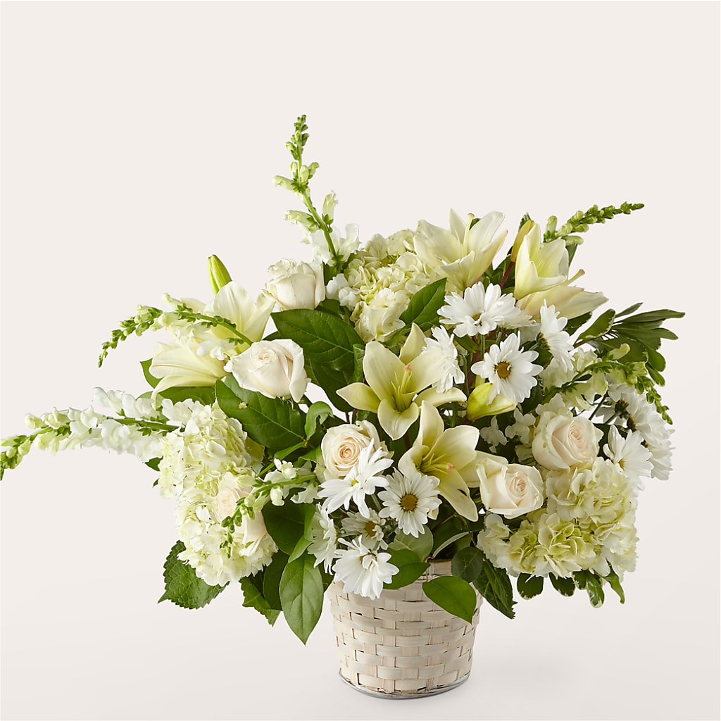 Ivory Elegance Floral Basket – Minish And Potts Llc, Crestwood KY