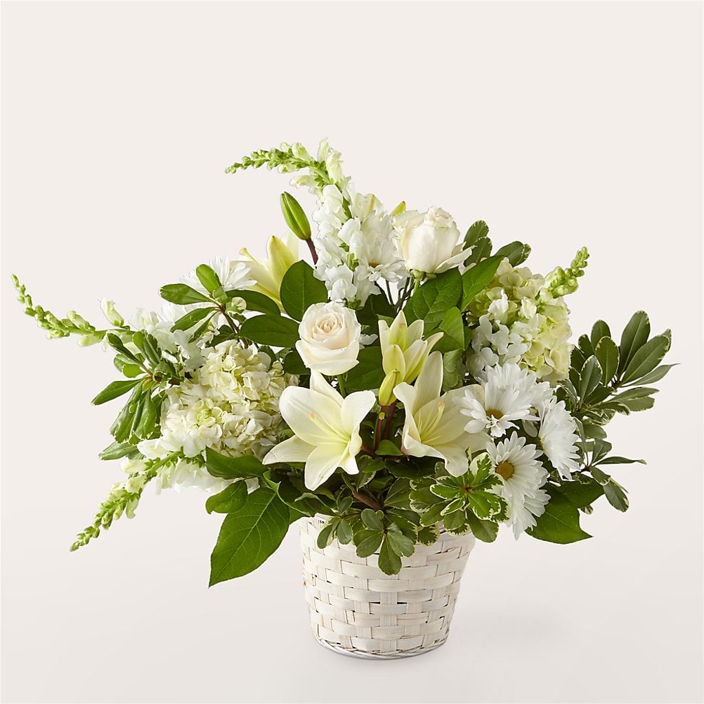 Ivory Elegance Floral Basket – Minish And Potts Llc, Crestwood KY