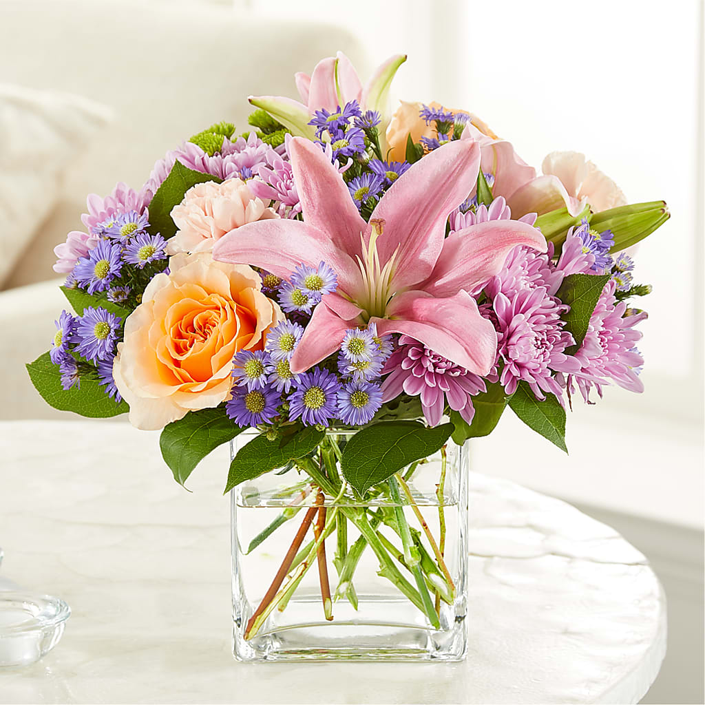 Delicate Details Bouquet – Minish And Potts Llc, Crestwood KY