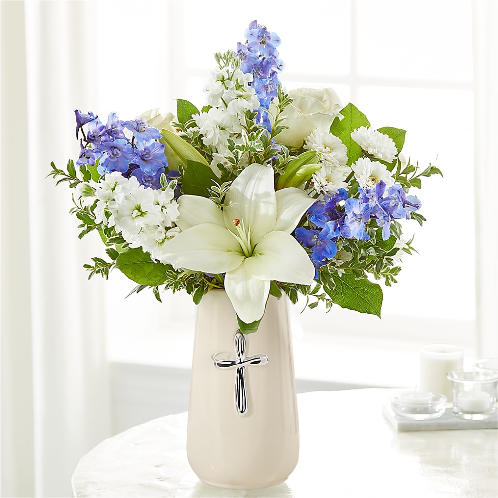 Heavenly Blossoms Bouquet – Minish And Potts Llc, Crestwood KY
