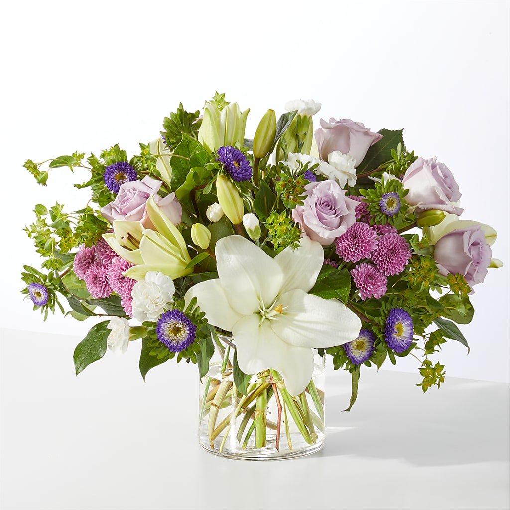 April Showers Bouquet – Minish And Potts Llc, Crestwood KY