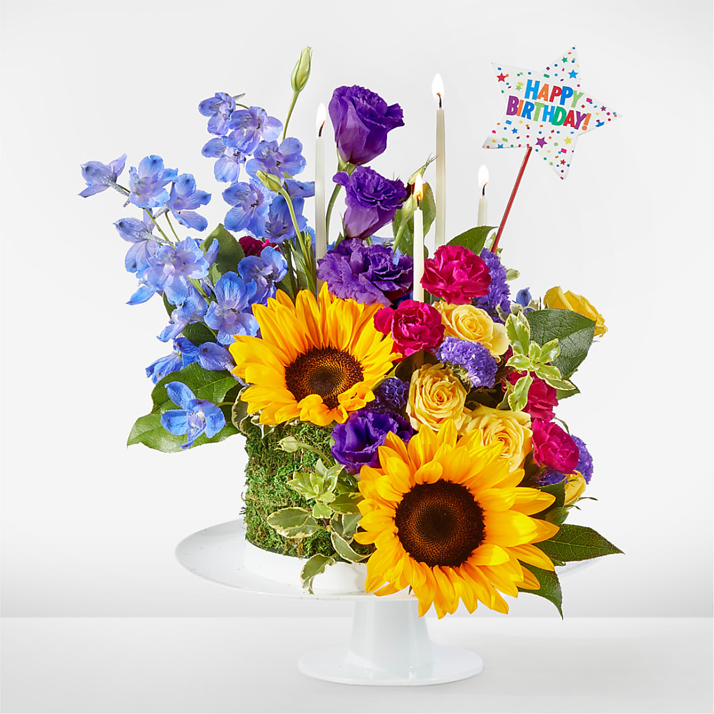 Star of the Day Floral Cake – Minish And Potts Llc, Crestwood KY