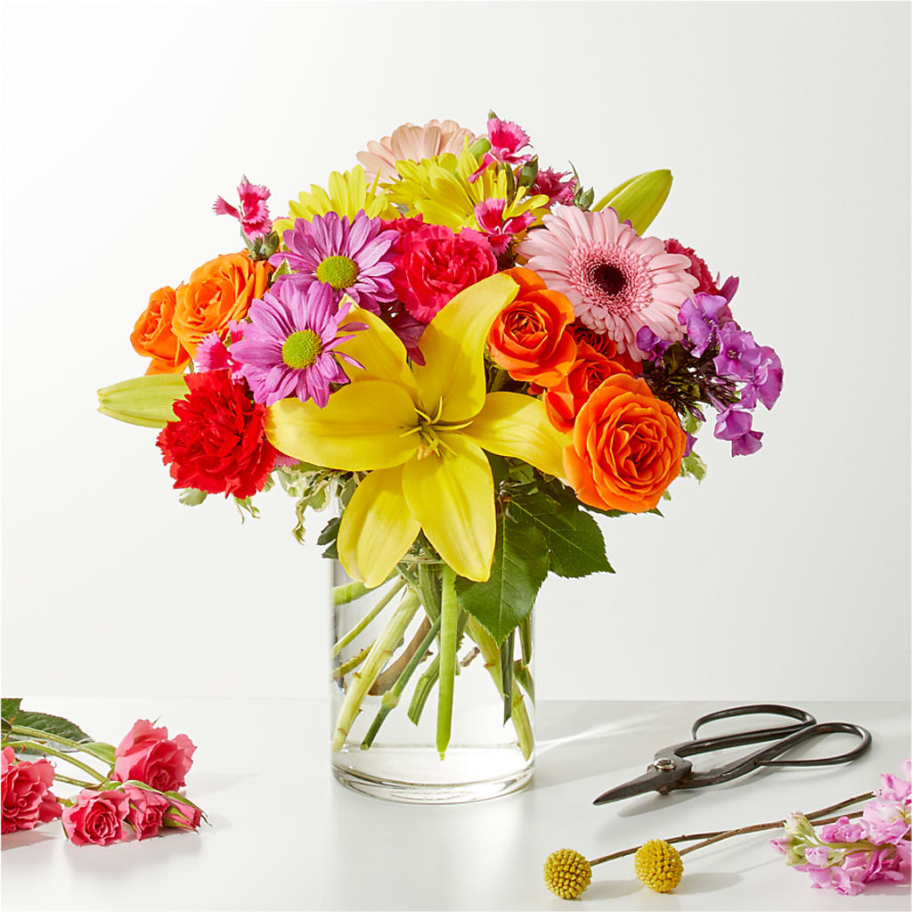 Cue the Confetti - A Florist Original –  Minish And Potts Llc, Crestwood KY