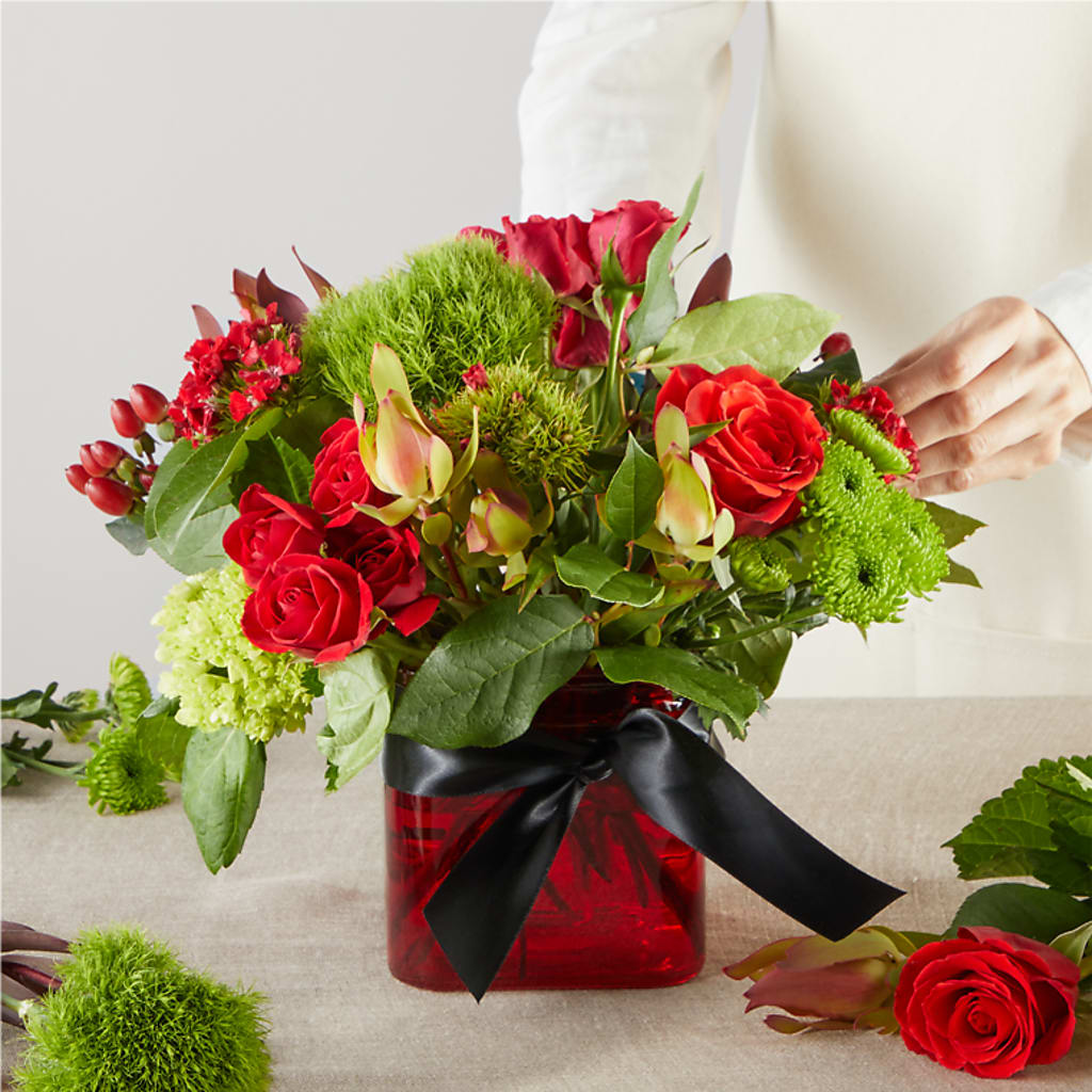 Heritage Kindle – A Florist Original –  Minish And Potts Llc, Crestwood KY
