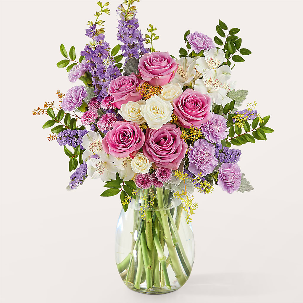 Lucky Me Bouquet –  Minish And Potts Llc, Crestwood KY