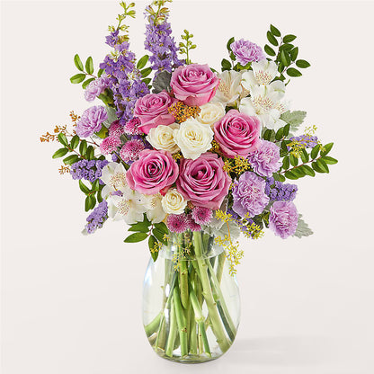 Lucky Me Bouquet –  Minish And Potts Llc, Crestwood KY