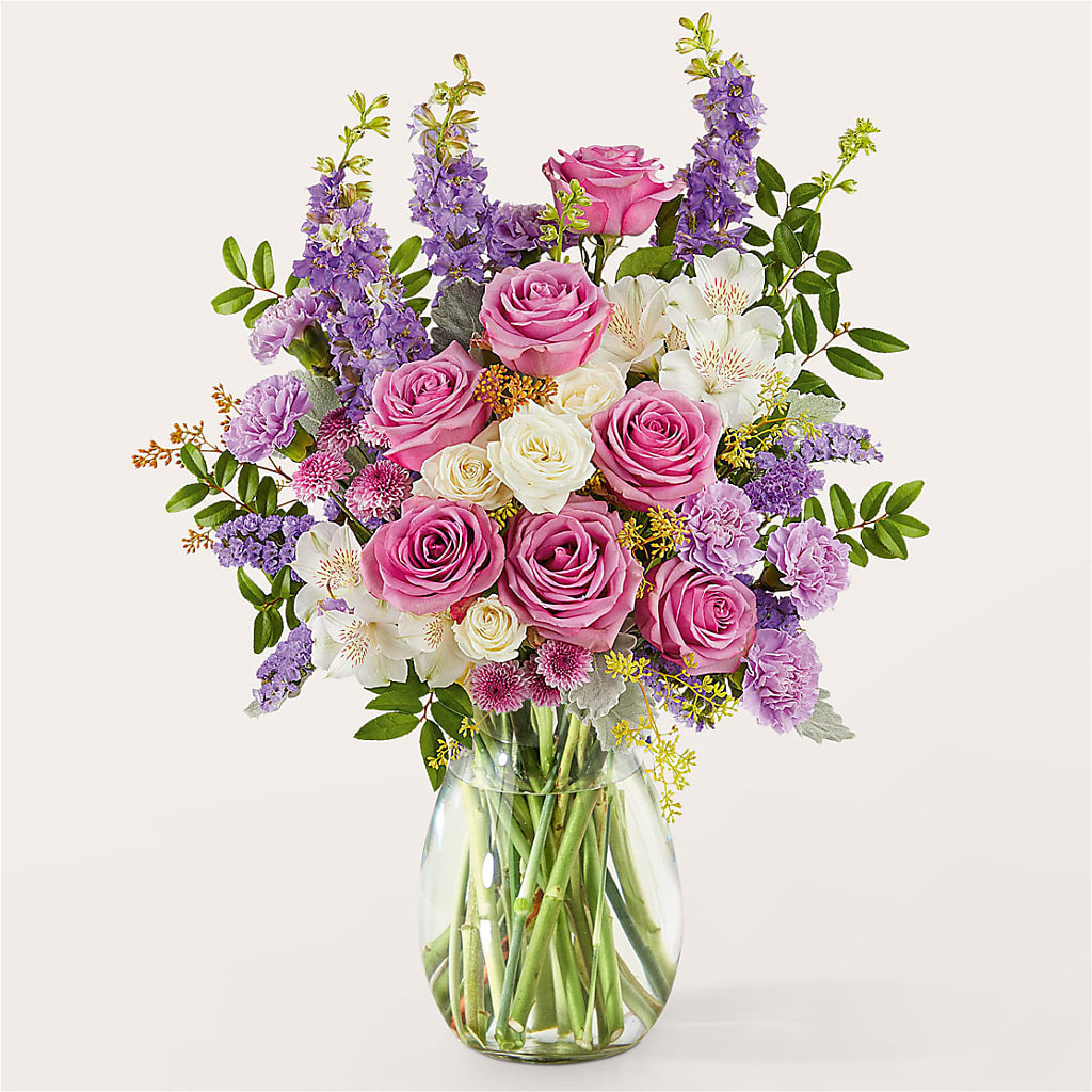 Lucky Me Bouquet –  Minish And Potts Llc, Crestwood KY