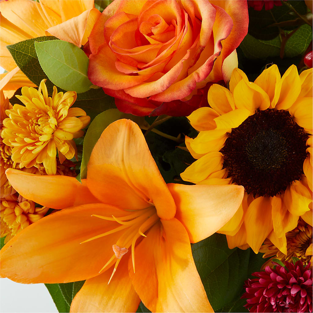 Grateful Centerpiece –  Minish And Potts Llc, Crestwood KY