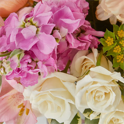Paradise Bouquet –  Minish And Potts Llc, Crestwood KY