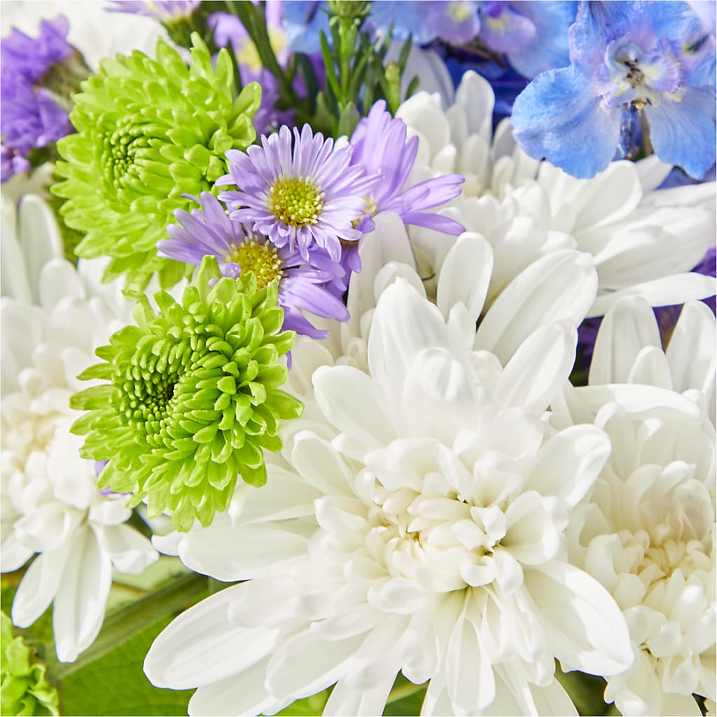 Genuine Gestures Bouquet –  Minish And Potts Llc, Crestwood KY