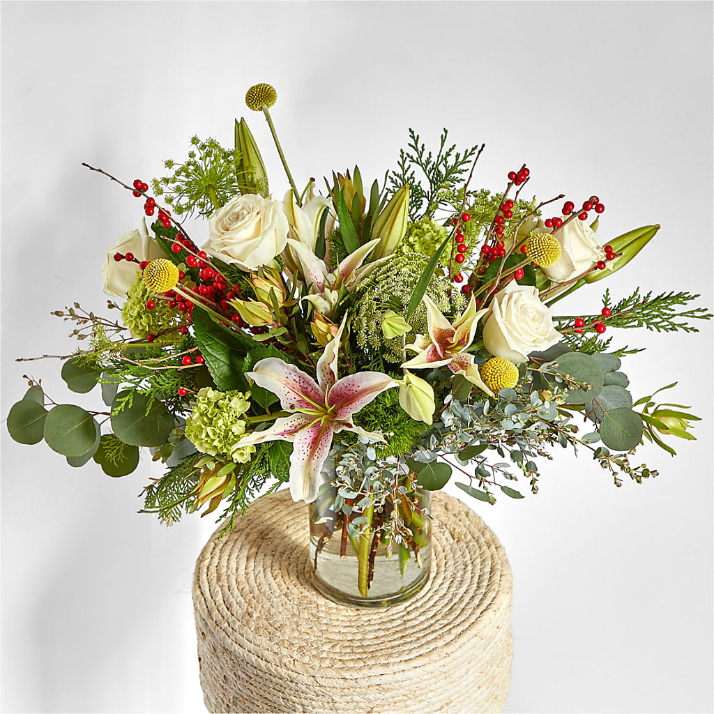 Berry & Bright Bouquet –  Minish And Potts Llc, Crestwood KY