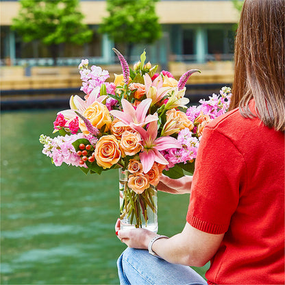 Bisous Bouquet –  Minish And Potts Llc, Crestwood KY