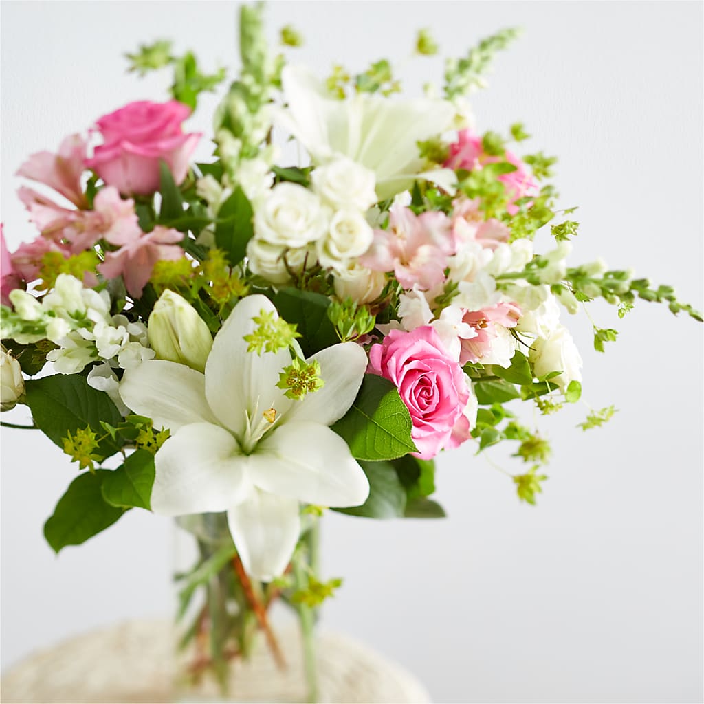 Fondly Bouquet –  Minish And Potts Llc, Crestwood KY