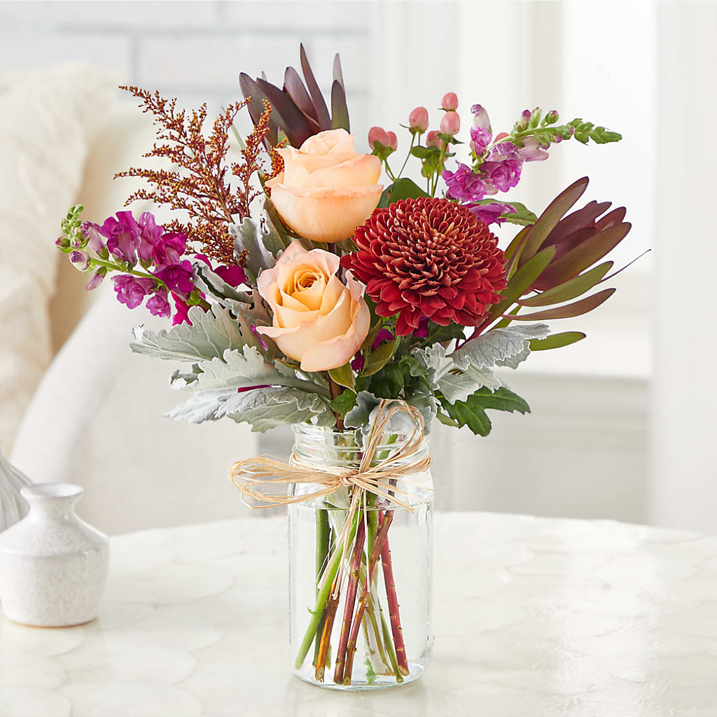 Moody Hues Bouquet –  Minish And Potts Llc, Crestwood KY