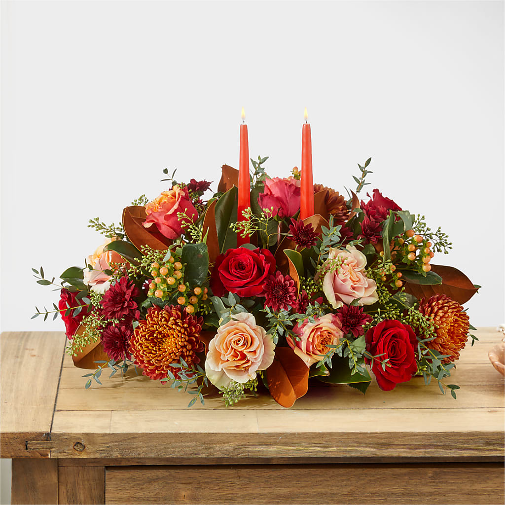 Gather Near Centerpiece –  Minish And Potts Llc, Crestwood KY